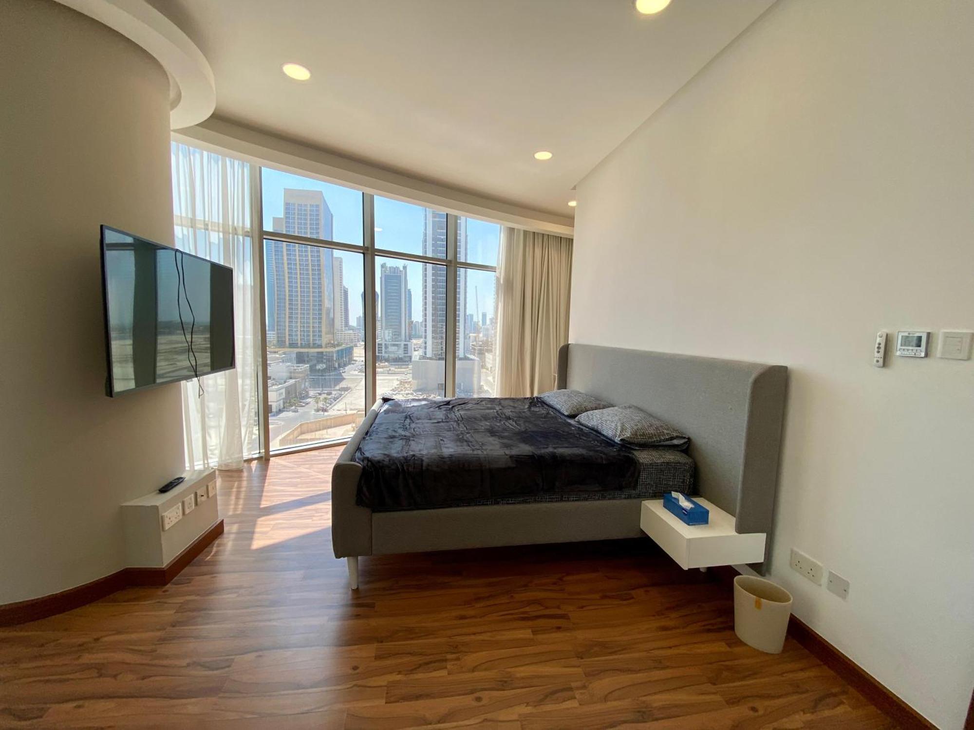 Seef Serenity - Sea & Views